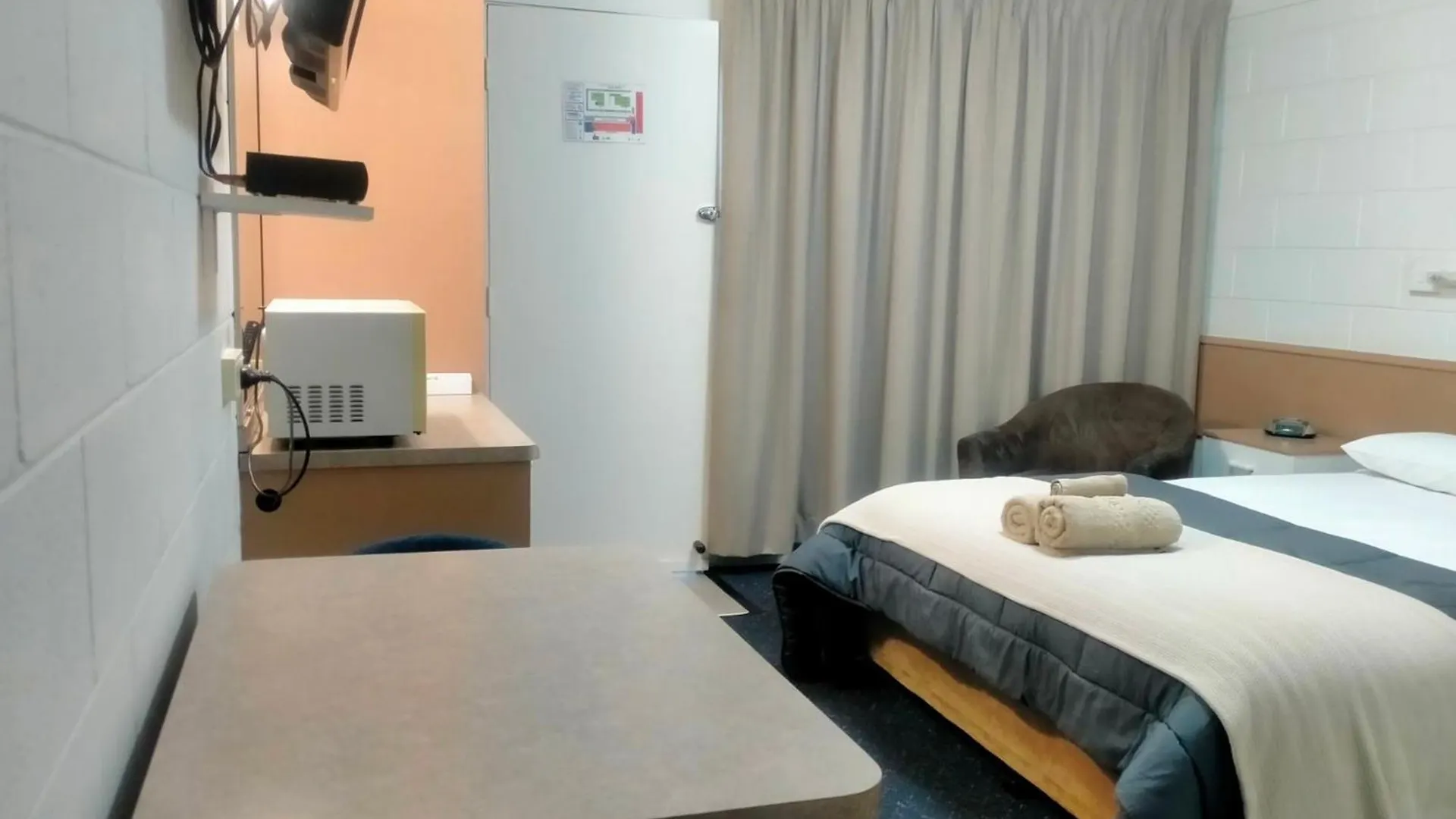 Oakey Motel