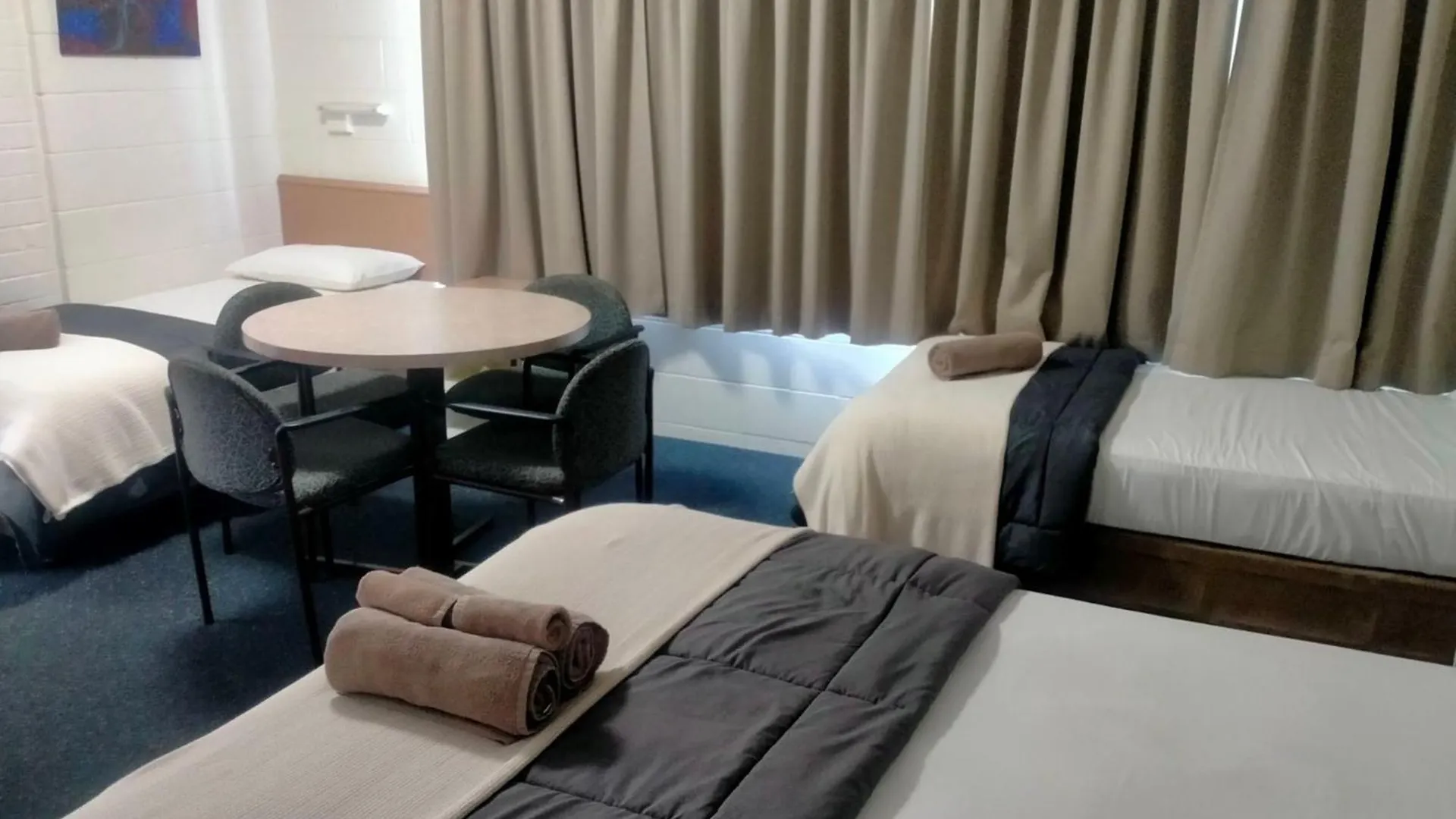 Oakey Motel