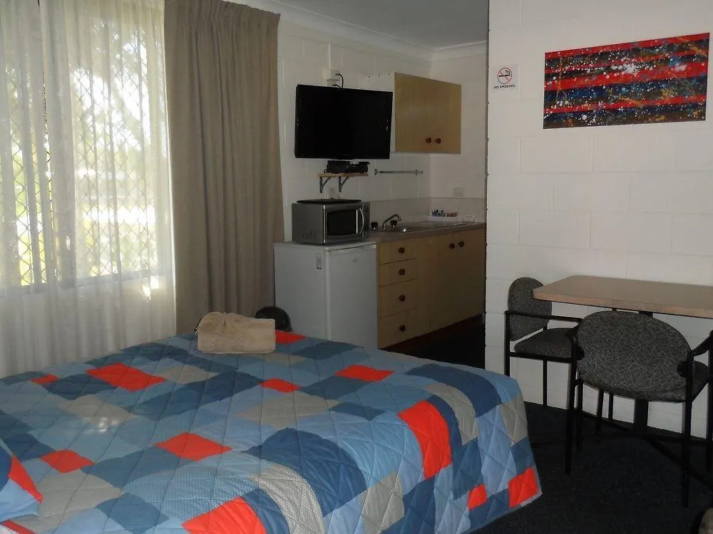 Oakey Motel 3*,