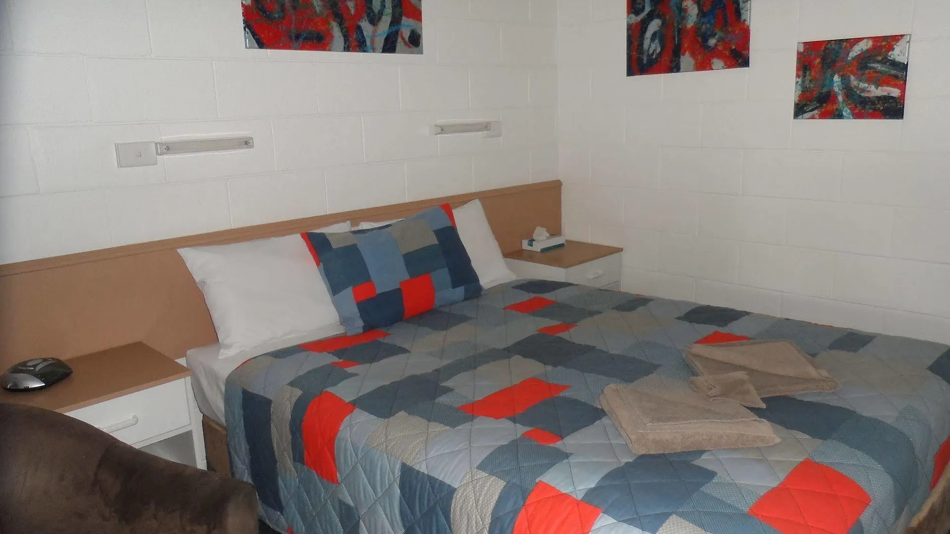 Oakey Motel